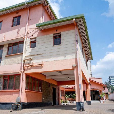 Jupiter Guest House - Parklands Nairobi Esterno foto
